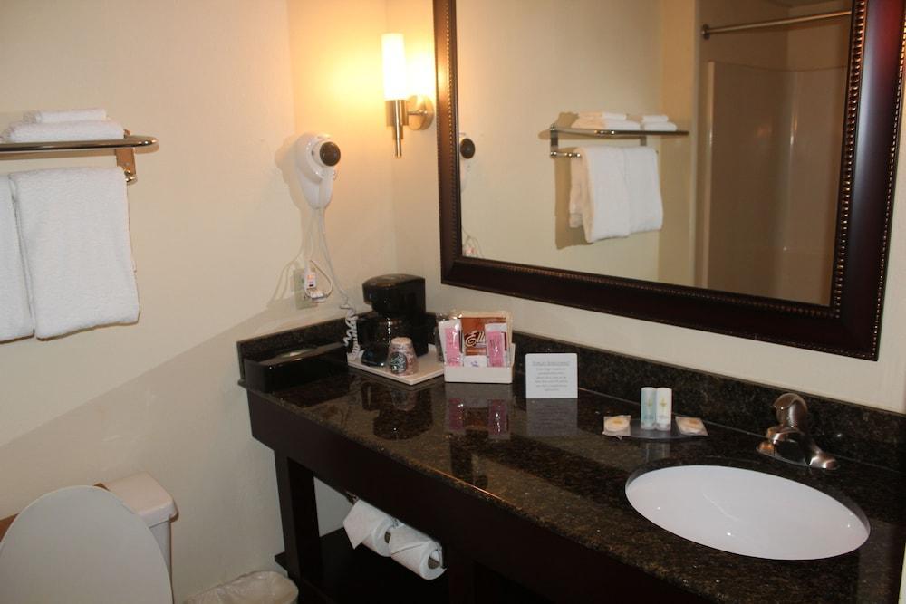 Comfort Inn Feasterville - Trevose Exterior foto